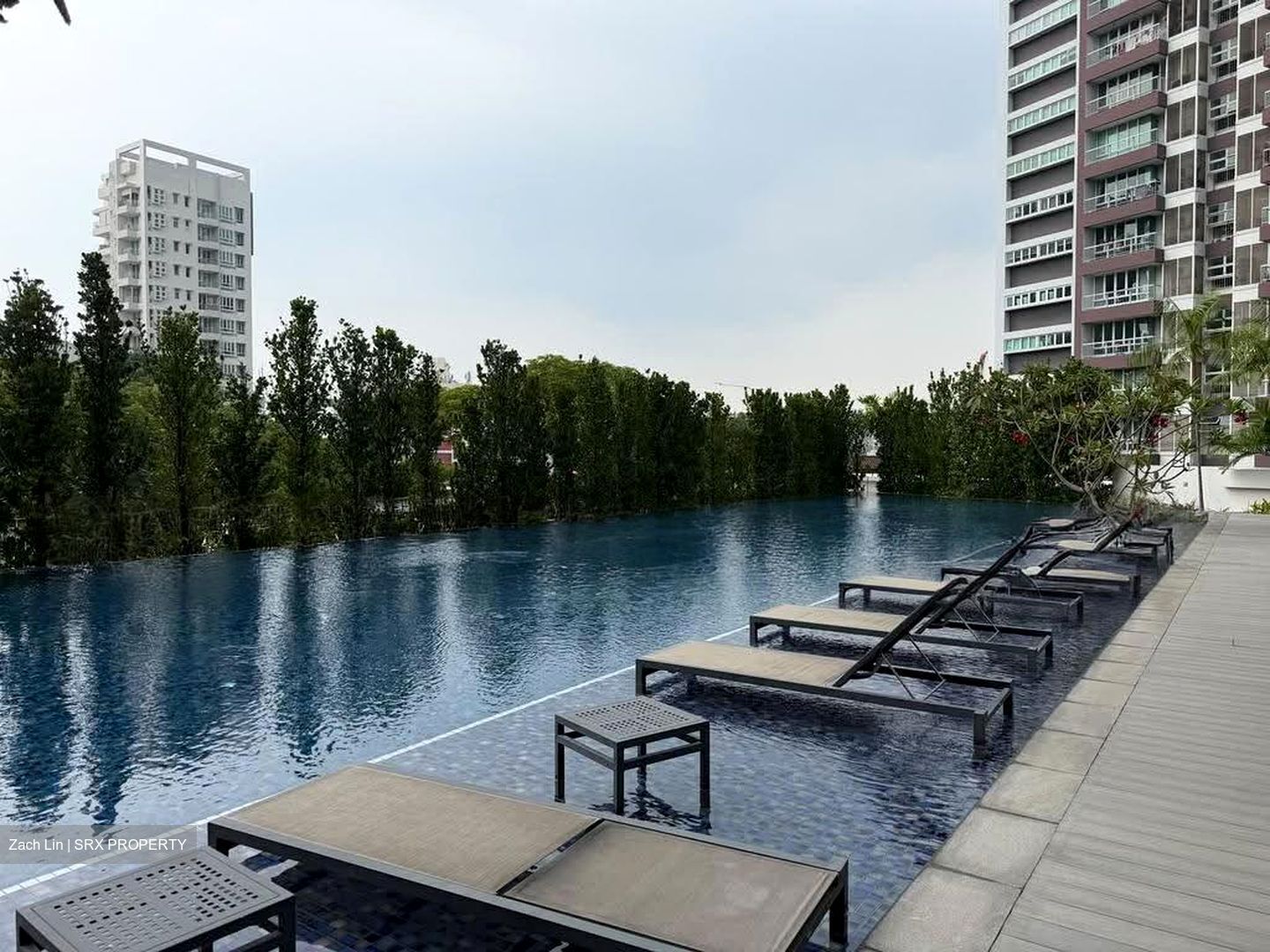 6 Derbyshire (D11), Condominium #613573561